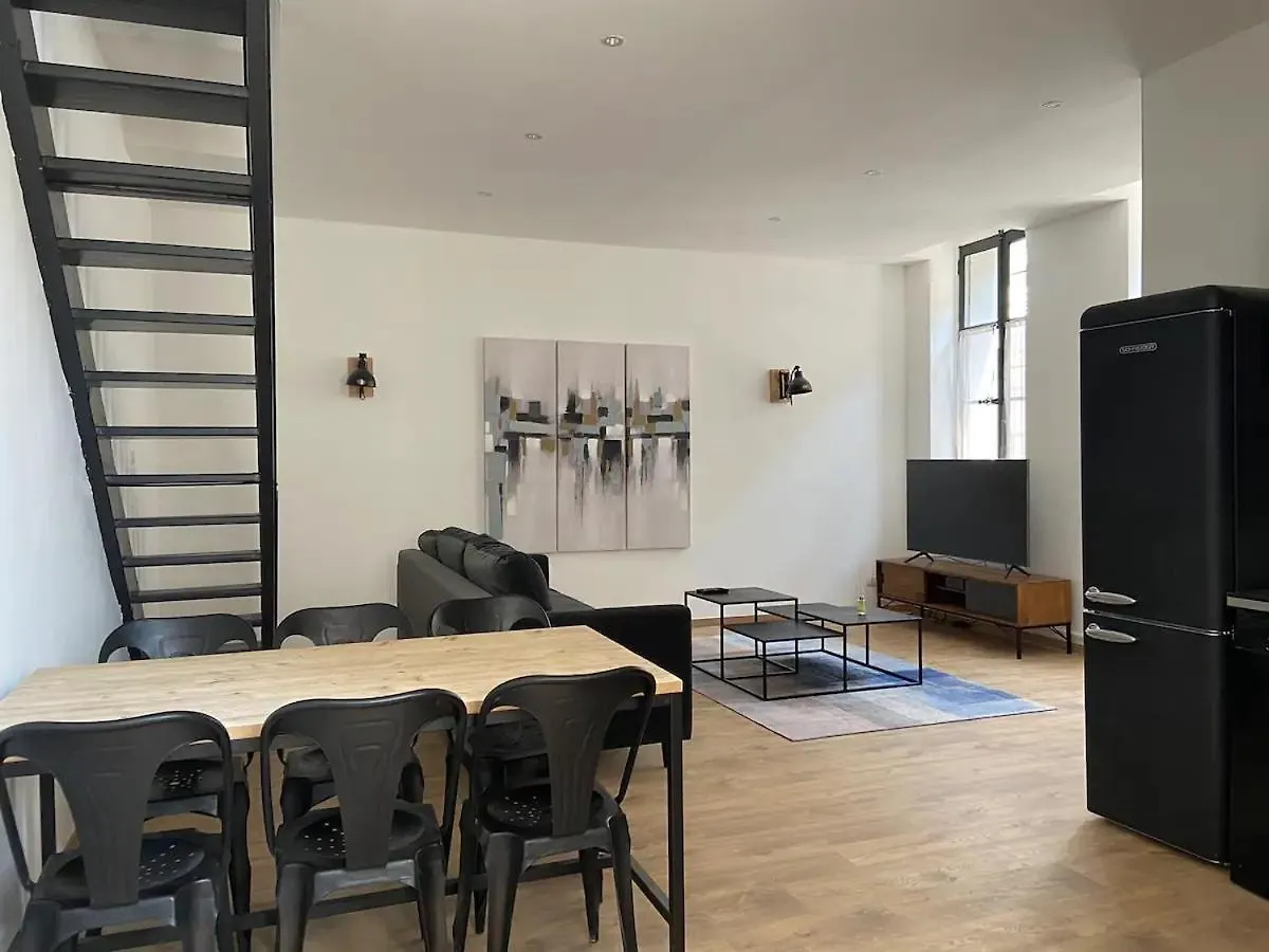 Appartement De Standing Au Coeur D'Avinyon